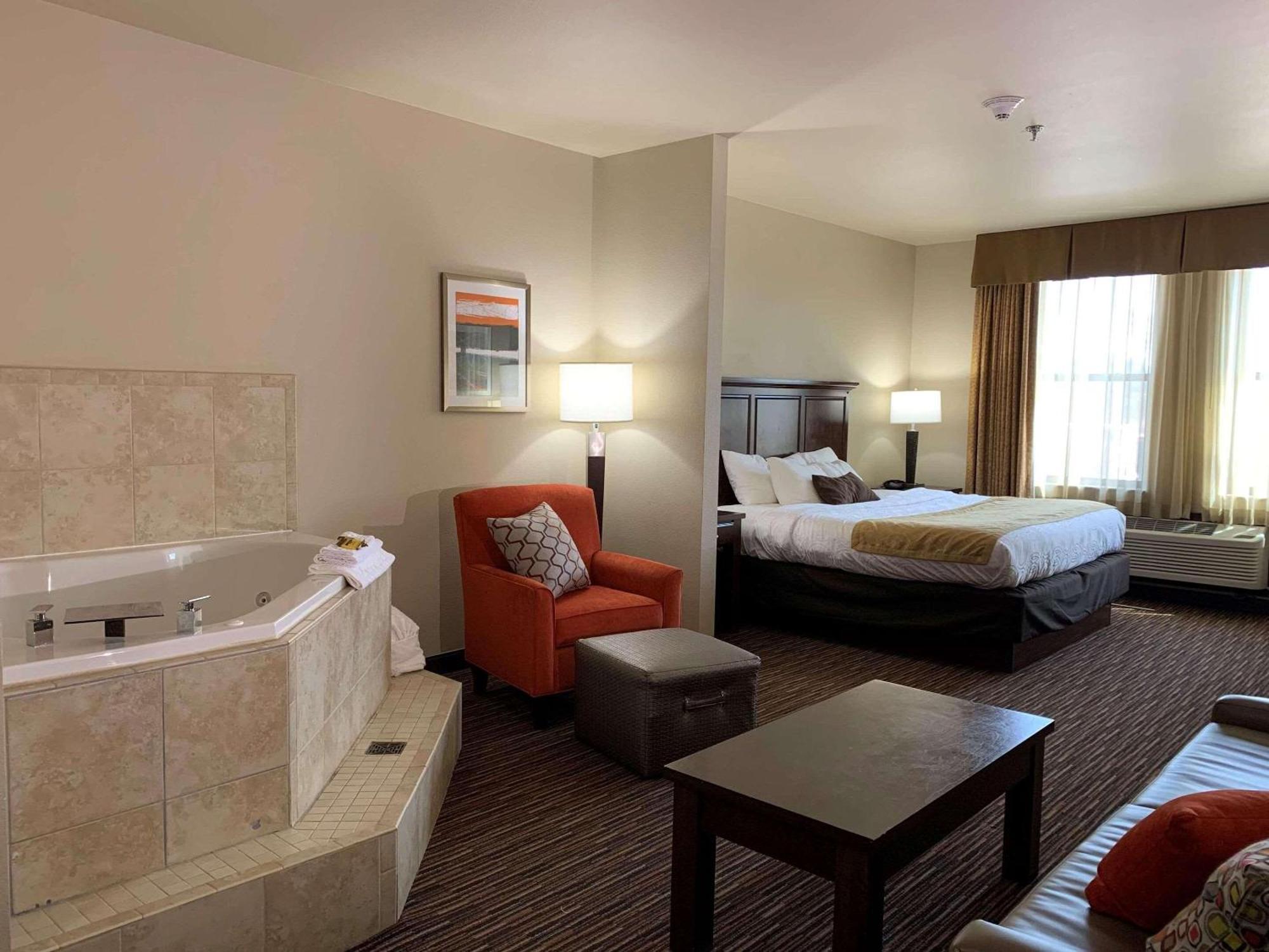 Radisson Hotel River Falls Екстер'єр фото